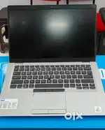 ONE HAND USE LAPTOP AND DESKTOP