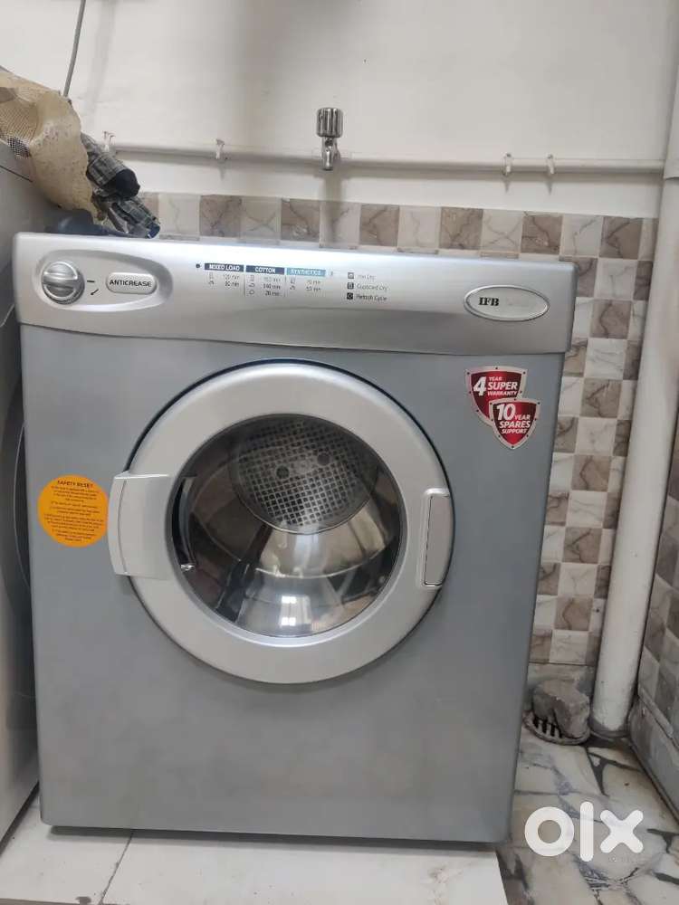 IFB Clothes dryer in excellent condition