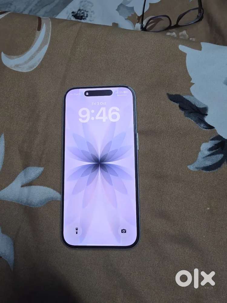 Iphone 17 brand new open box