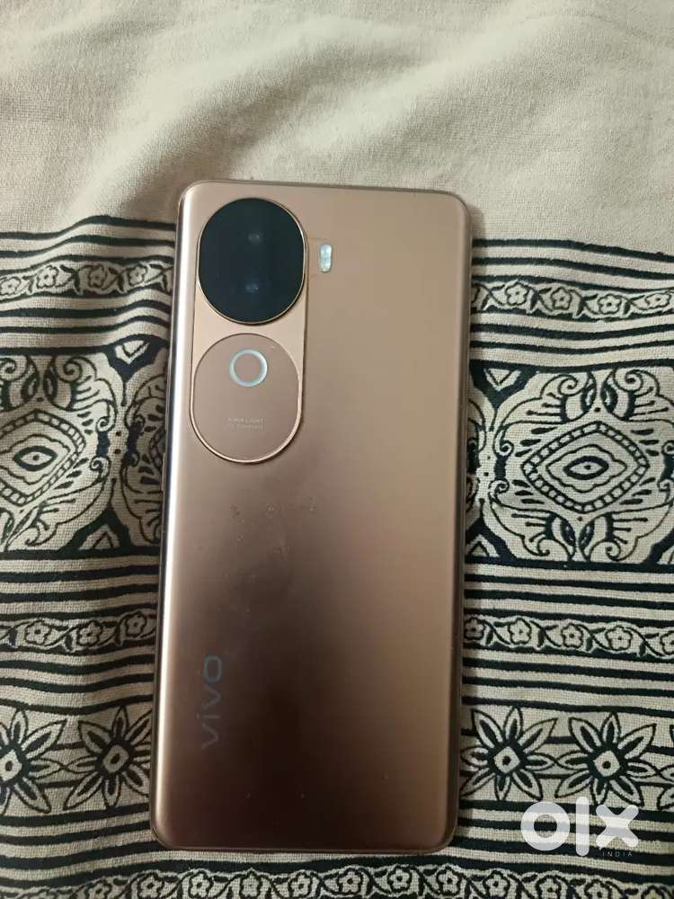 Brand new condition urgent sell I want to buy I phone