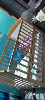 Kid's wodden bed