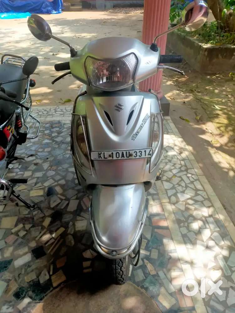 Suzuki access 125 model new engine,battery and servied vehicle