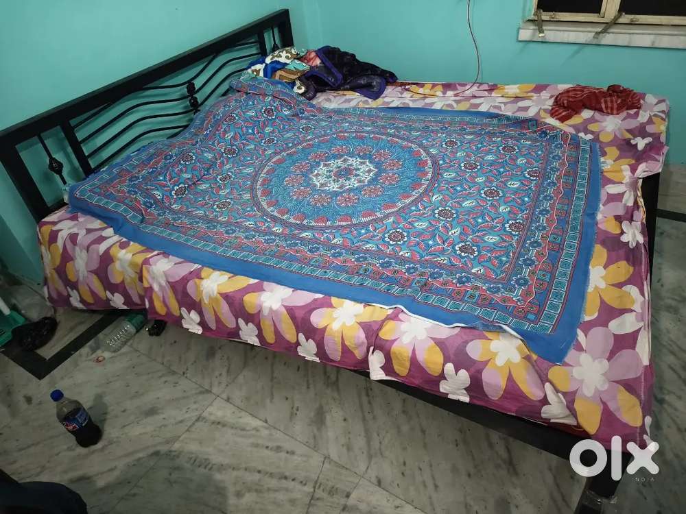 King Size Iron Bed 72x78 + 3 inches Matress