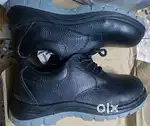 Shoes sefaty 8 number (New )
