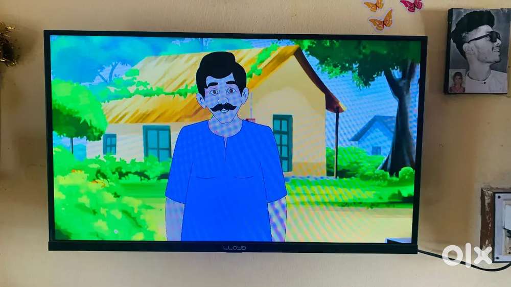 Lloyd 32 Inch Android TV