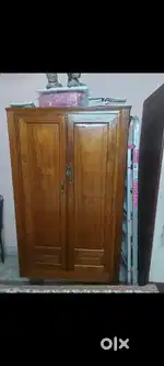 Segun Wooden Almari