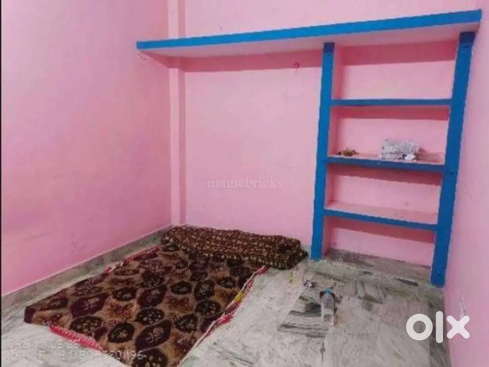 1 room 1 bathroom 1 toilet+ drinking water