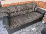 3+2 Seater sofa on scrap rate