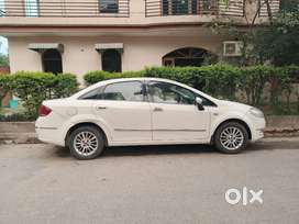 Fiat Linea 2010 Petrol 64000 Km Driven