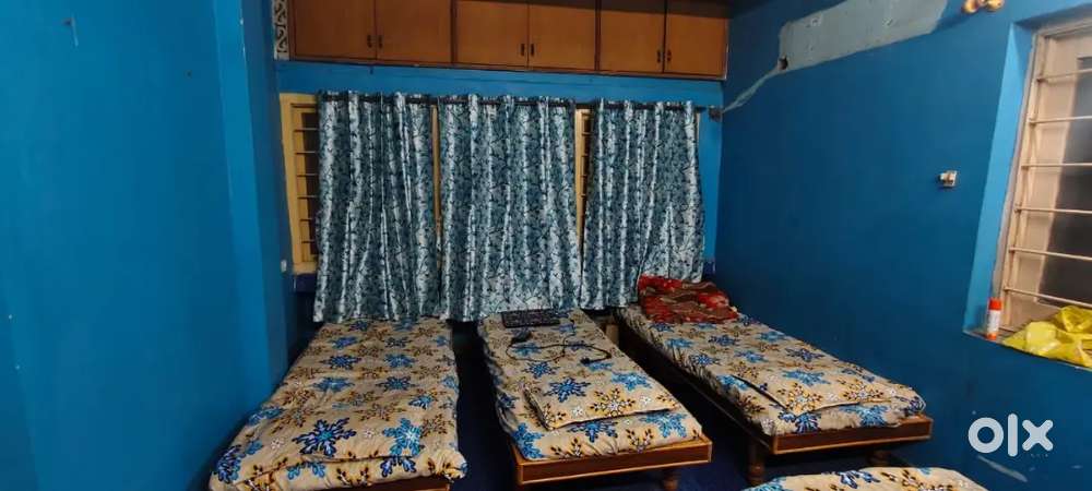 PG for Boys at  gurukul road