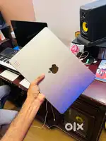 Apple MacBook Pro A2442 m1 pro 14 inch 16/512 cycle count 127 &96% BH