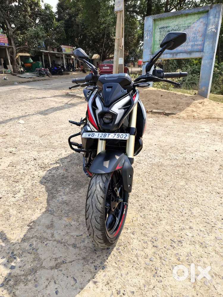 PULSAR NS 400z