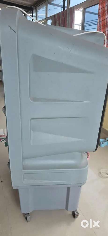 BRAND NEW COOLER