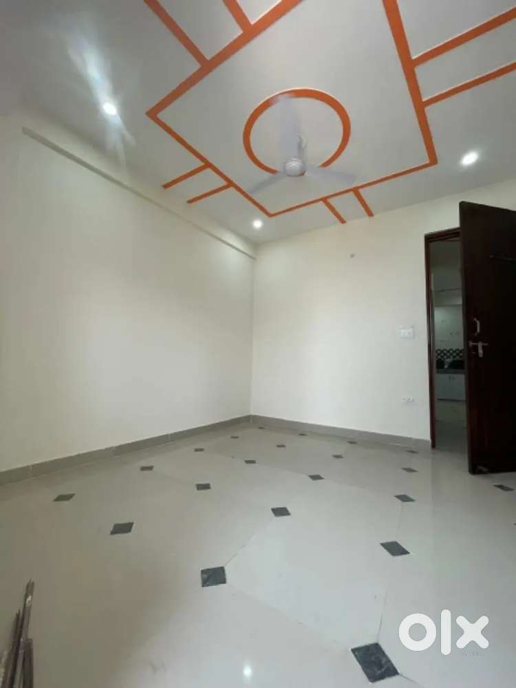 Semi furnished 1 bhk flat available for rent near saket metro station