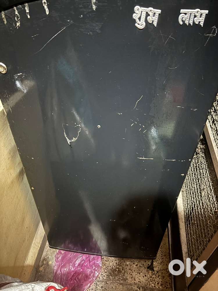 Working Single-Door Refrigerator in Good Condition – Affordable Price