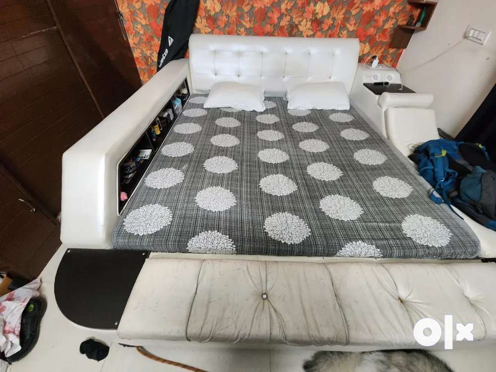 Designer double bed for sale