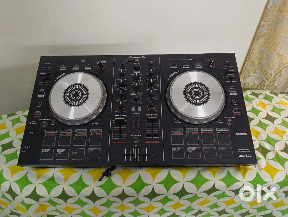 Pioneer DJ Console