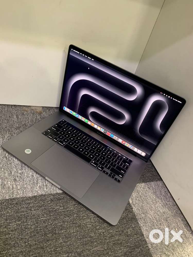Apple MacBook Pro 2019 (16inch) i9 32GB 512GB TouchBar Warranty