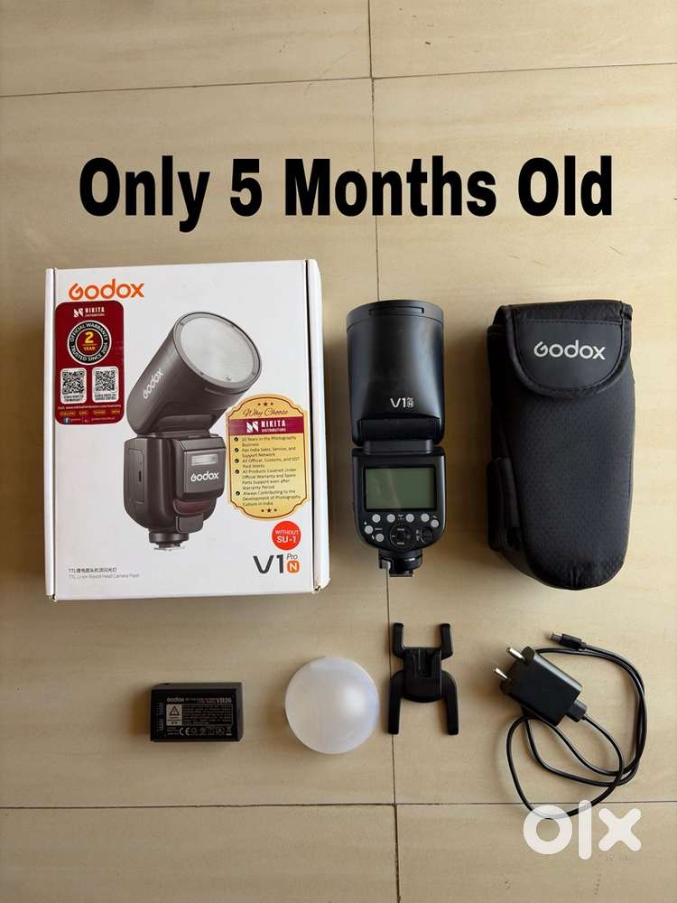 Godox V1 Pro