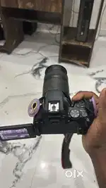 Canon EOS 200D II