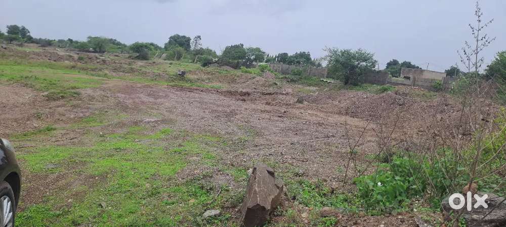 રેસીડન્ટ પ્લોટ વેચાણ કરવાનો છે.૯૯૭૯૧૧૧૯૨૧