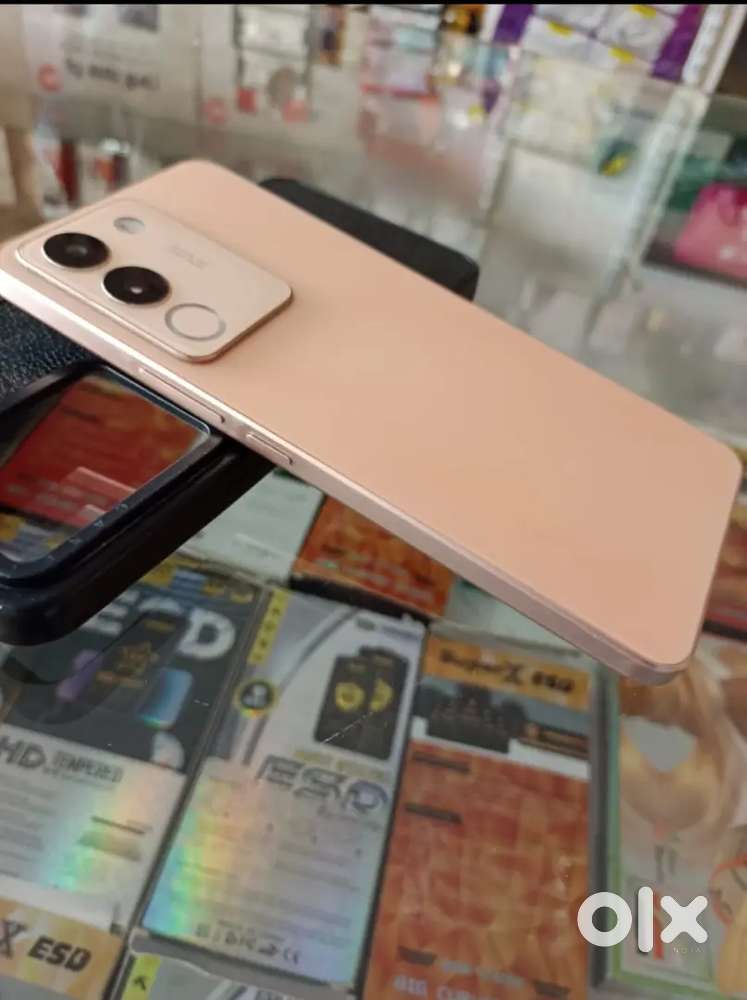 Vivo y2005g well condition 8 month old
