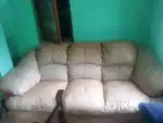 Comfortable 3-seater sofa for immediate sale