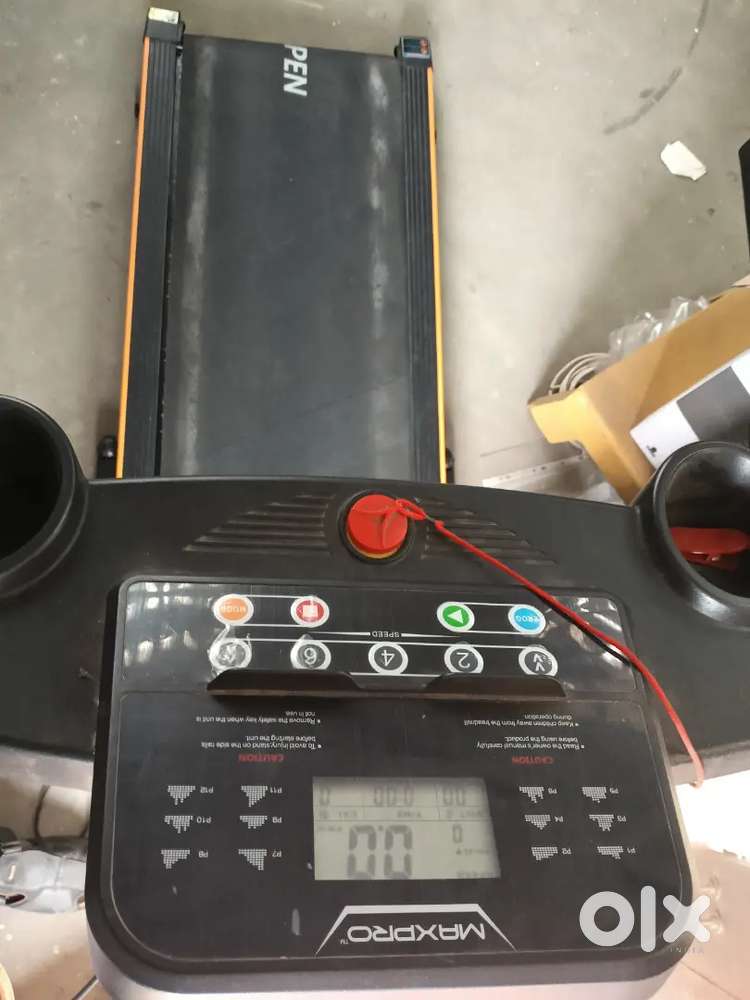 Treadmill with good condition