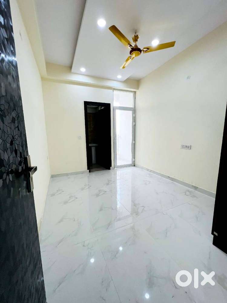 3 Bhk with LED Lights, fans, RO, Chimney, Semi modular kitchen.