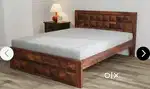 4 years old royal oak queen size cot