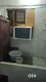 Windows Ac hai 5 months old