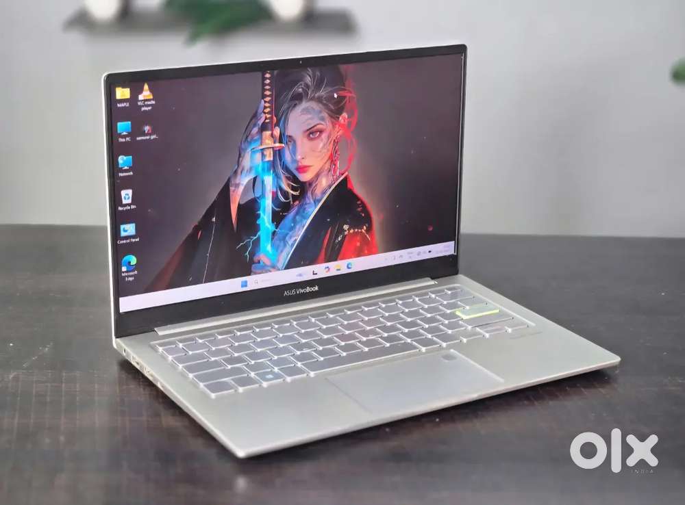 Asus VivoBook i5 11th gen 8gb/500gb All ok compatible laptop & Charger