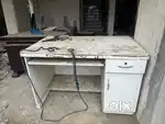 Computer table