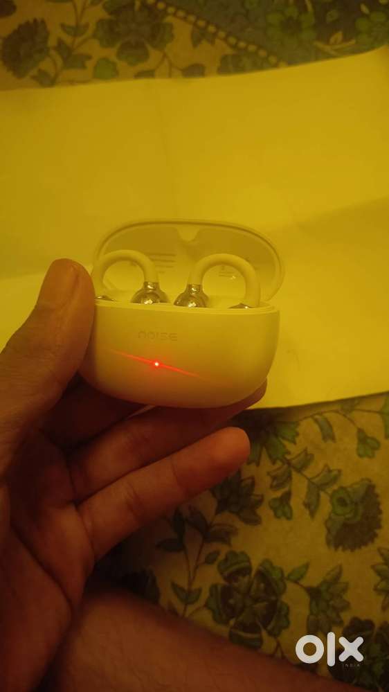 Noise, AUD-HDPHN-AIRCLIPS-WHT, 5 months, true wireless