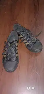 Sparx casual wear shoes - black and golden