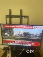 Sony LED smart TV 32” wifi built in
