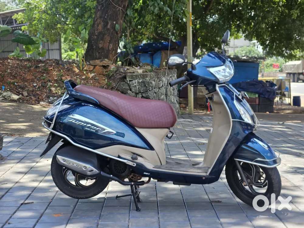 Tvs Jupiter grand [ 2019] disc alloy varient
