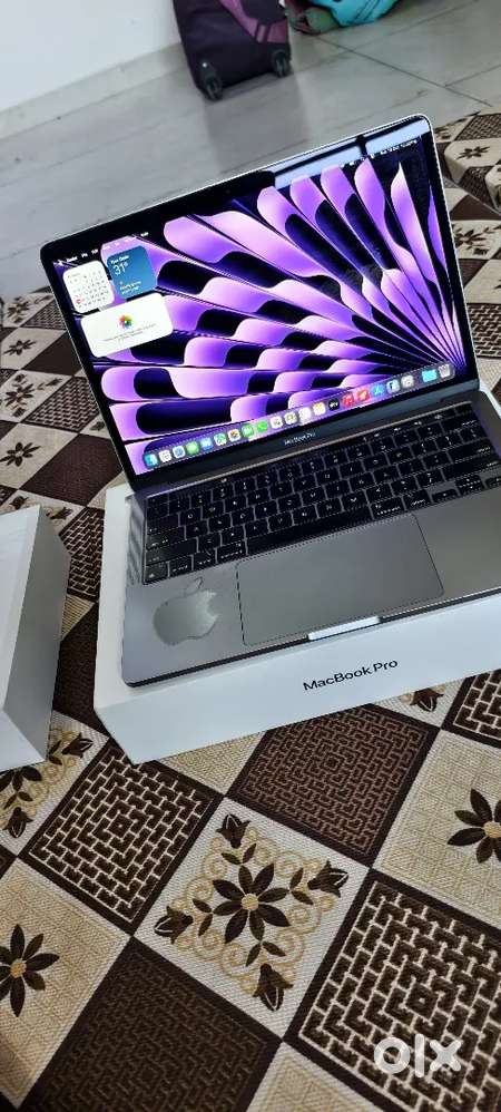 MacBook pro (M1 pro )