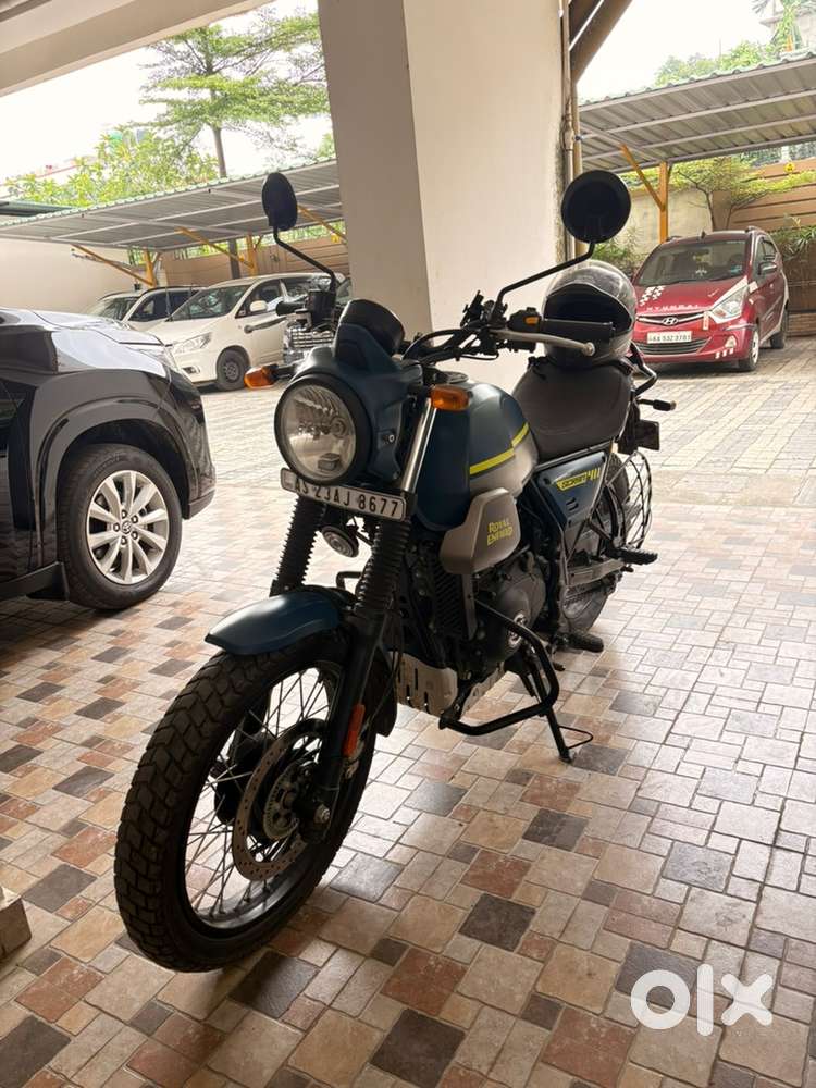 Himalayan Scram 411 brand new condition