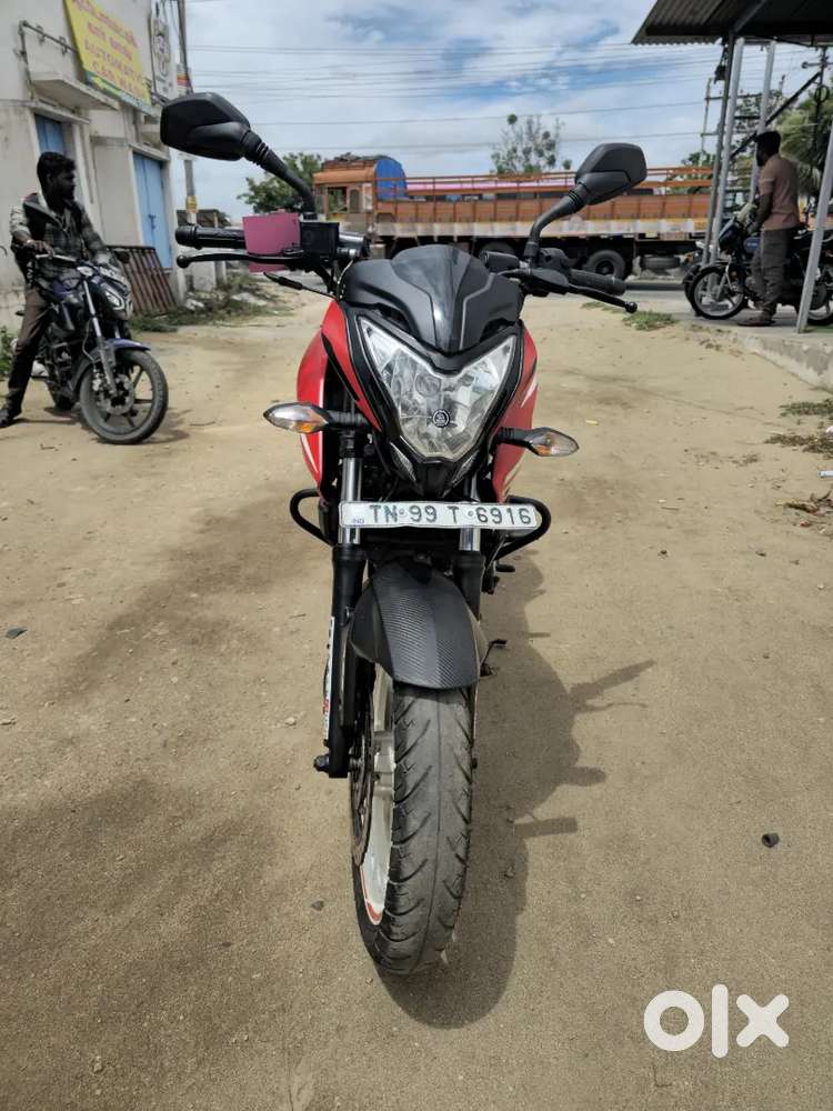 Bajaj Pulsan NS200