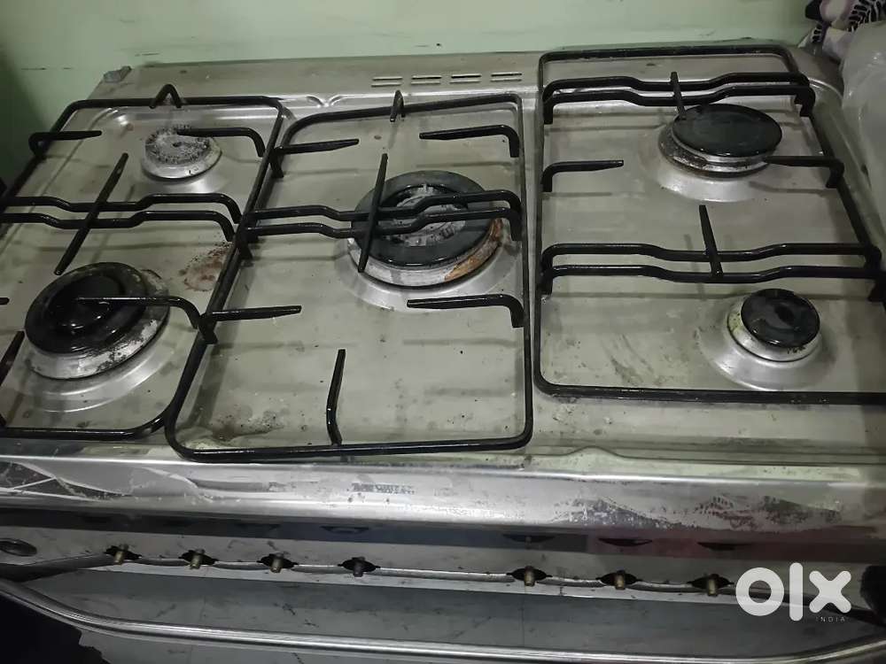 Imported 5-Burner Gas+Electric Cooking Range with Oven ₹12k Negotiable