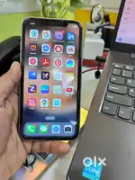 I Phone 11 64 Gb white no issues all ok