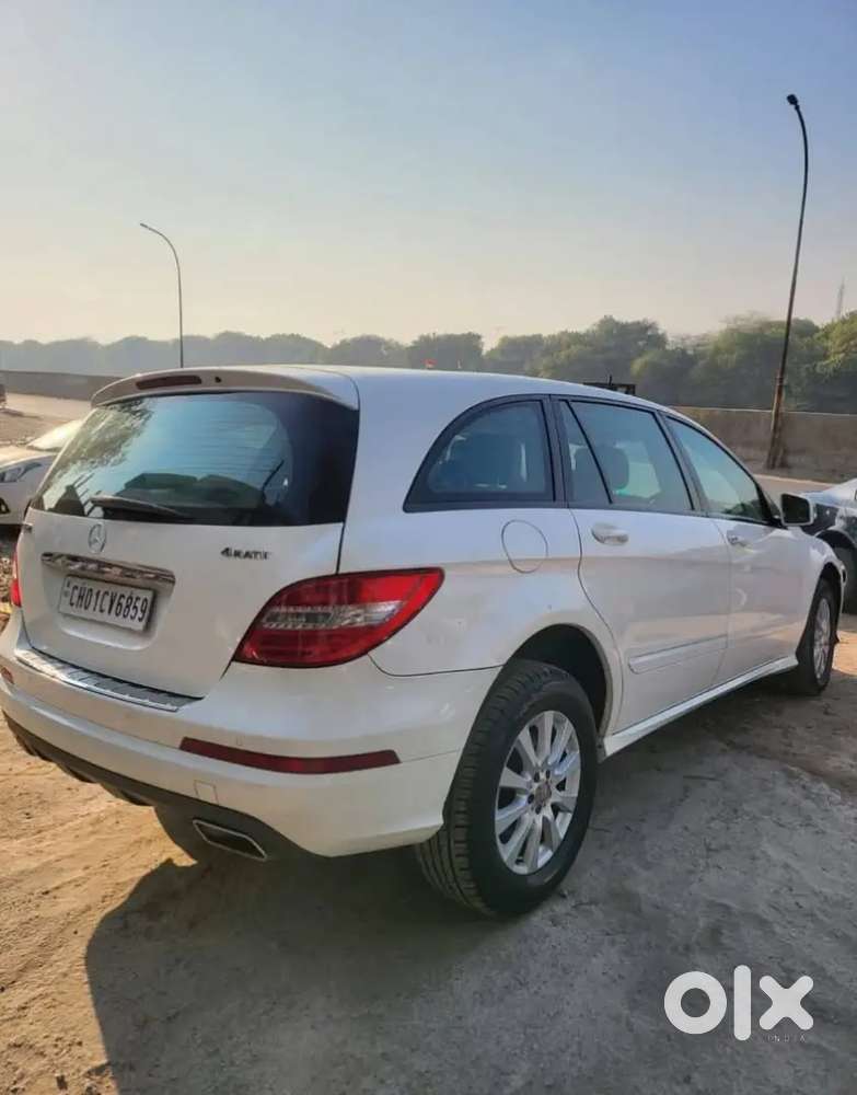 Mercedes-Benz R-Class 2011 Petrol Good Condition