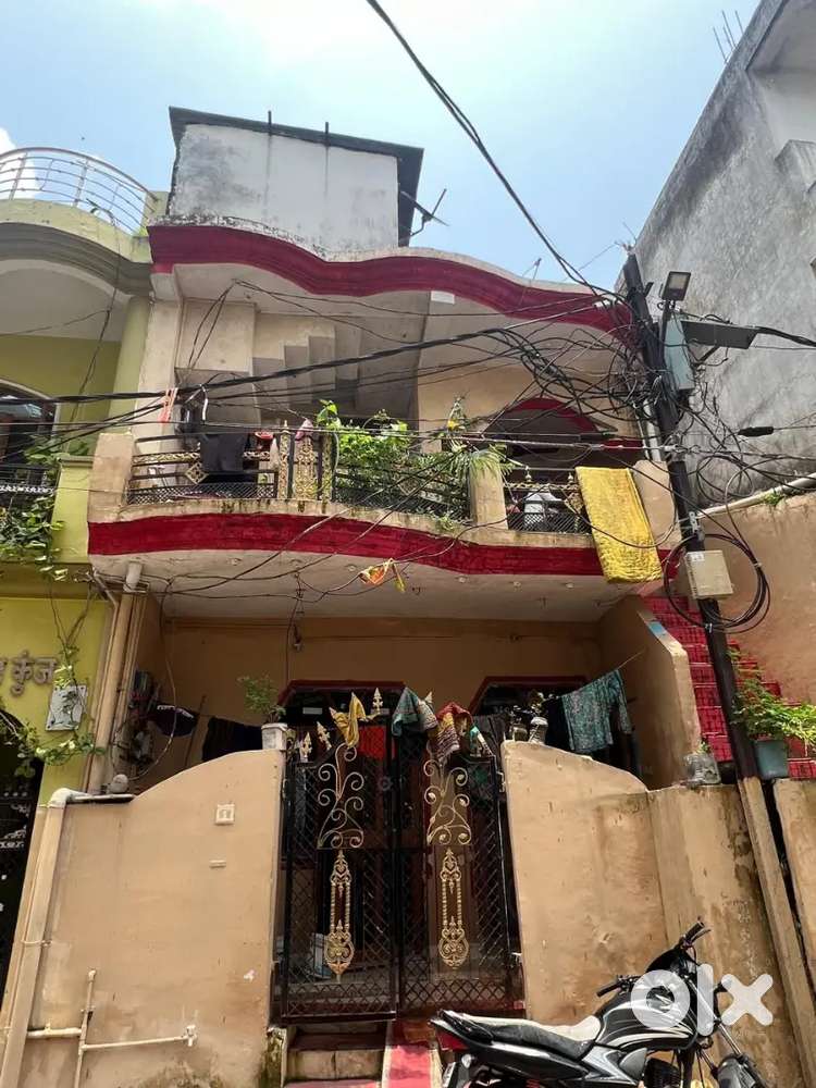 4bhk hose for sale in gardha