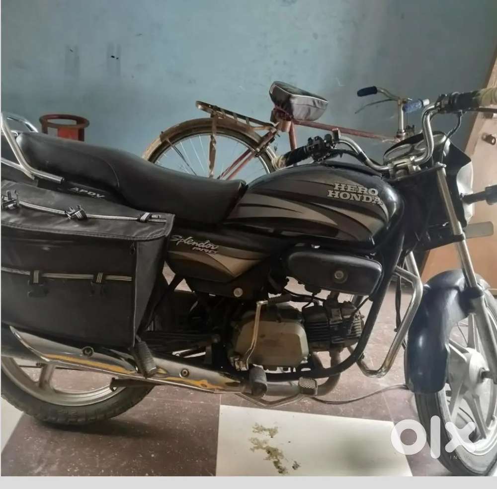 I am selling splendor at Rs.50000 urgently