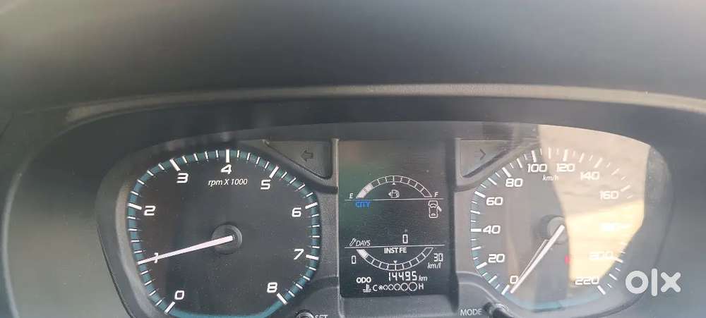 Tata Punch 2022 Petrol 14500 Km Driven