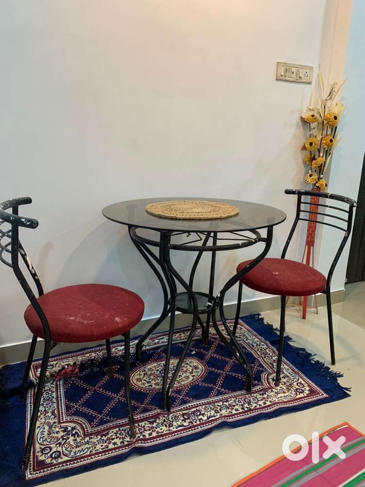2 chair & 1 table