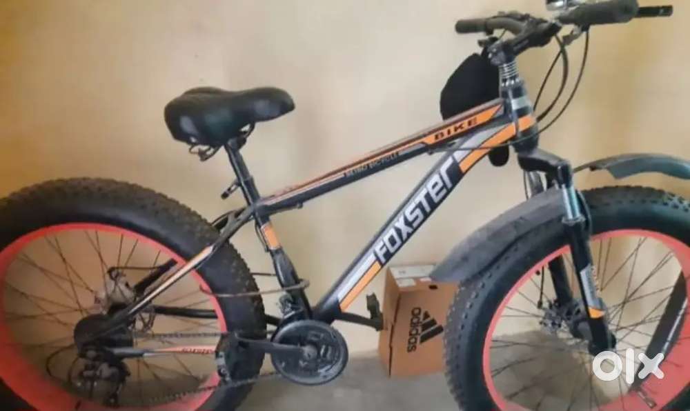 BYCLCLE FATBIKE (FAT TRYE BYCLCLE)