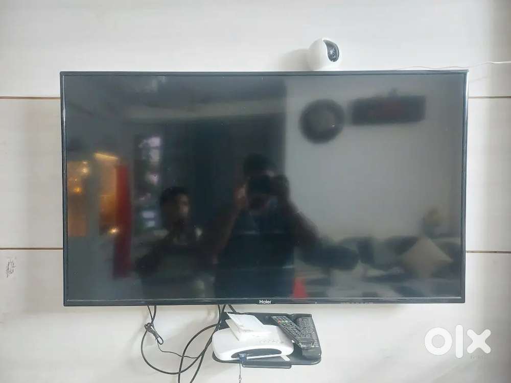 Haier TV 36 inches