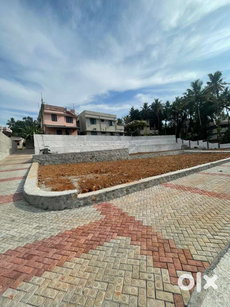 ️ 3,4,5 cent Villa plots, Valiyavila